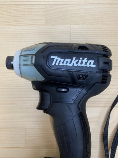 中古　マキタ　TS141D ソフトインパクトドライバー