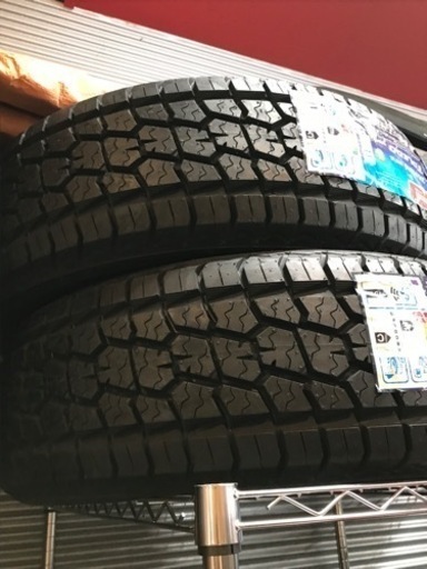 【新古品】ZETA TOLEDO タイヤ2本セット 235/70R16