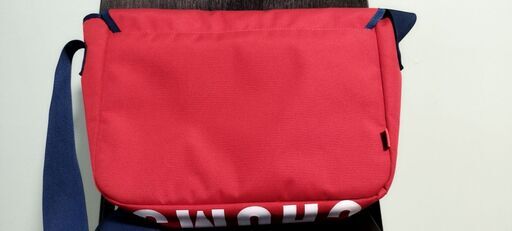 チャムス Chums ショルダーバッグ Cordura Eco コーデュラエコ Eco Red Ch60 2900 Buzz 西11丁目のバッグの中古あげます 譲ります ジモティーで不用品の処分 チャムス Chums ショルダーバッグ Cordura Eco コーデュラエコ Eco Red Ch60 2900 Buzz 西11丁目のバッグの中古あげます 譲ります ジモティーで不用品の処分
