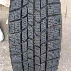 【美品】アクア　スタッドレスタイヤ　175/65A15 84Q