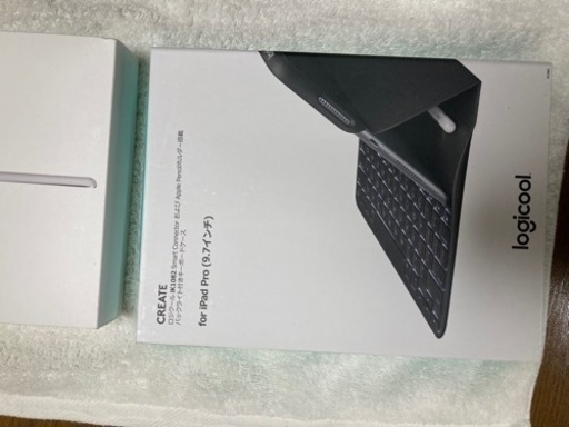 iPad Pro 本体、キーボード、アップルペンシル