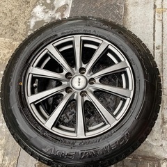 スタッドレスタイヤ 225/65R17 60系ハリアーで使用