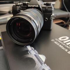 新品同様・三脚付き】OLYMPUS OM-D E-M5 MARK III オリンパス 14-150 