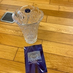 ガラス製　花瓶　クリスタル　未使用品　