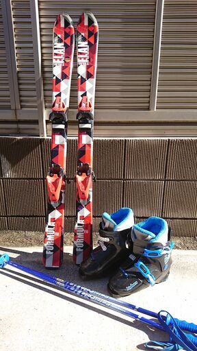 ジュニアスキーセット　110cm　チロリア　ブーツ22.0cm　ストック
