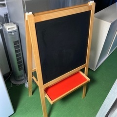 ● ホワイトボード、黒板、イーゼル、IKEA