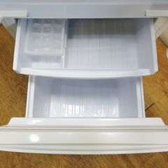 配達設置無料！ 良品 便利な付け替えどっちもドア 137L 冷蔵庫 ALK09