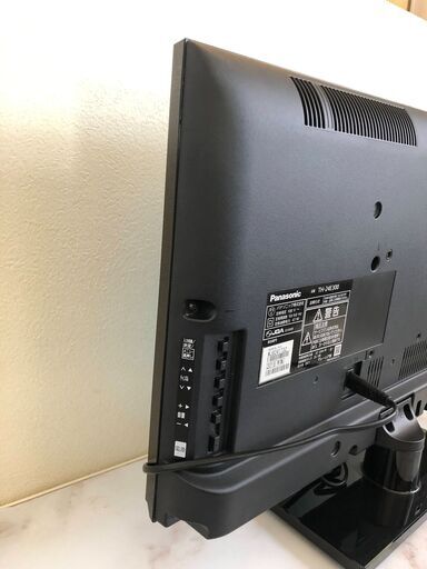 Panasonic パナソニック VIERA ビエラ TH-24E300 ハイビジョン 液晶テレビ 24V型 2018年製 リモコン付