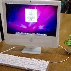 おしゃれな白く透けたiMac（Mac OS X Snow Leo...