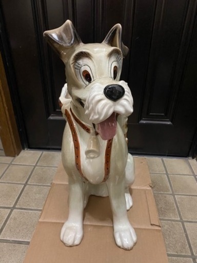 陶器製　シュナウザー　犬　エアデールテリア　　ポスト　鉢　わんわん物語　トランプ