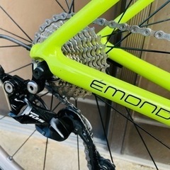 トレック エモンダSL5 フルカーボン 105 TREK