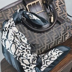 FENDI  ズッカ柄ハンドバッグ  8BN069 ナイロンキャンバス・レザー
