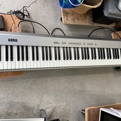 お薦め品‼️激安‼️KORG電子ピアノ SP-100 2000年