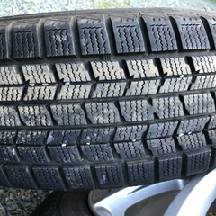 スタッドレスタイヤ ノアヴォクシーステップワゴン