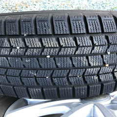 スタッドレスタイヤ ノアヴォクシーステップワゴン