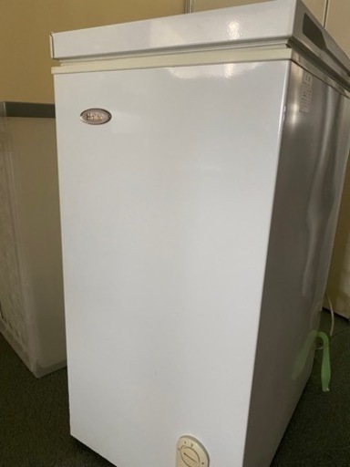 ハイアール　冷凍庫　60L