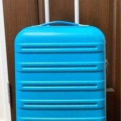 イタリア製キャリーバッグ　小型スーツケース