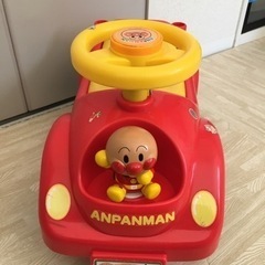 アンパンマン  車　