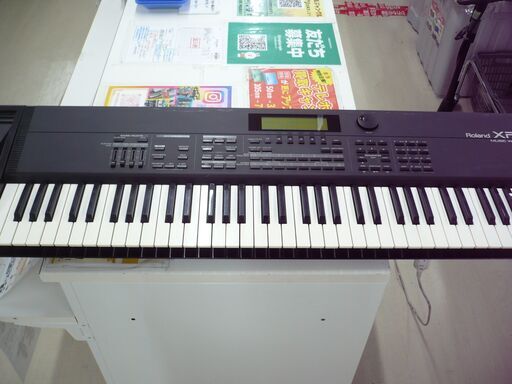 Roland 重 xp-80シンセサイザー Roland 重 xp-80シンセサイザー