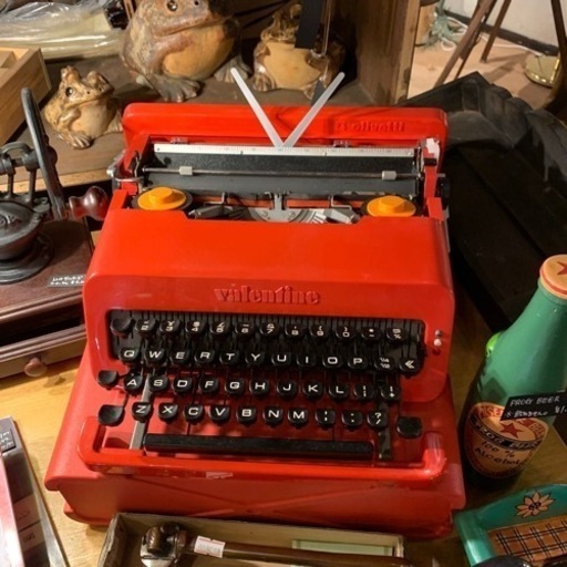 JF3413 olivetti valentine タイプライター