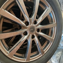 スタッドレスタイヤ　アルミホイル付き