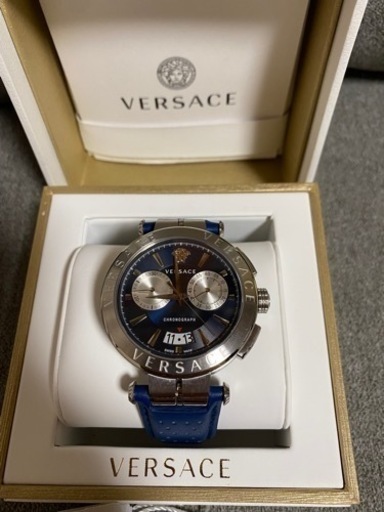 腕時計 Versace
