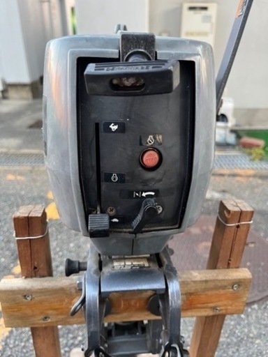 ヤマハ2サイクル60馬力船外機 ヤマハ2スト2馬力船外機