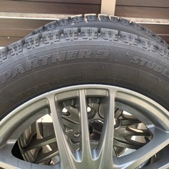 スタッドレスタイヤ（ブリヂストン）