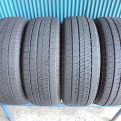ブリヂストン　BLIZZAK VRX2　215/60R16　4本　8～9分溝 