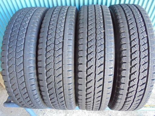 ブリヂストン BLIZZAK W979 175/75R15 103/101L LT 4本 7分溝