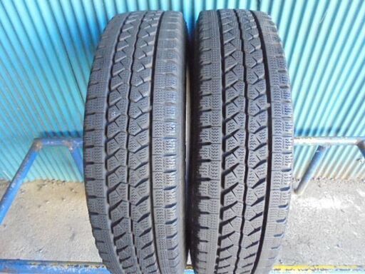 ブリヂストン BLIZZAK W979 175/75R15 103/101L LT 2本 9分溝 ブリヂストン BLIZZAK W979 175/75R15 103/101L LT 2本 9分溝