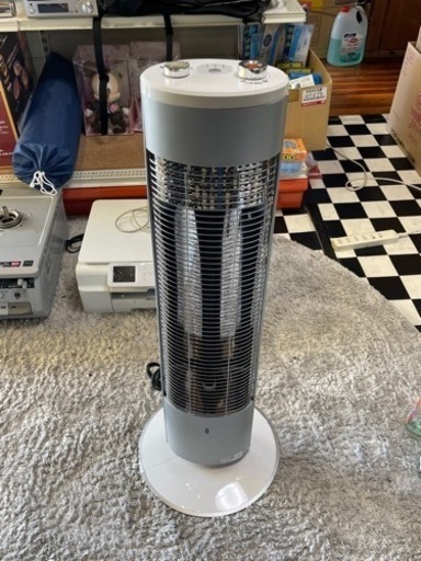 【リサイクルサービス八光　田上店】コイズミ シーズヒーター 200~800W オフタイマー付き 自動首振り シルバー KSS-0891/S