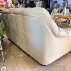 ⭐︎美品⭐︎3人掛けレザーソファ（クリーム系）【C4-114】