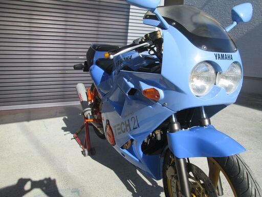 バイクを倒してしまったので大幅値引きします。YAMAHA FZR250 2KR 88年