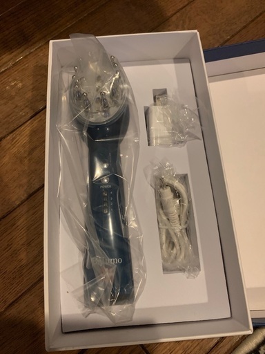 薄毛ケア　電気のスカルプケア　約13万円の品