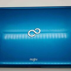 富士通ノートブック i7（中古）、8GBのメモリ、SSD240GB、15.6画面