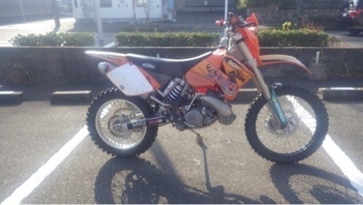 KTM200exc 2005〜6年式現役バリバリです。 【公式通販】 KTM200exc 2005〜6年式現役バリバリです。 【公式通販】
