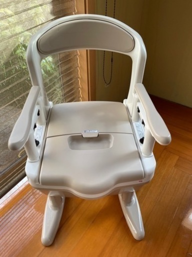 安寿 ポータブルトイレ ジャスピタ