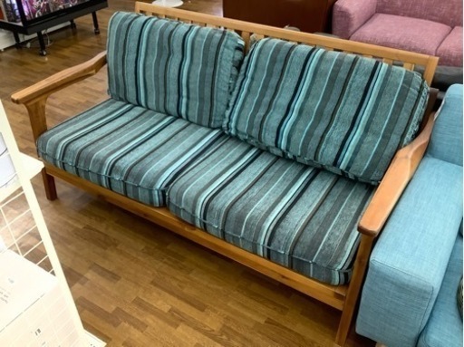 WTW（ダブルティー）  2人掛けソファー　ストライプ柄×ライトブラウン　布　参考価格¥148,000  TISMO SOFA  432