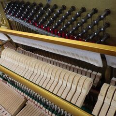 中古アップライトピアノ クリストフォリ　C126 高さ127cｍ 製造番号186***