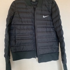 【ネット決済】NIKE レディース エアロロフト ダウンジャケット