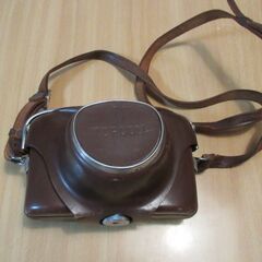 トプコン　レンズシャッター式一眼レフ　PRⅡ　1960年