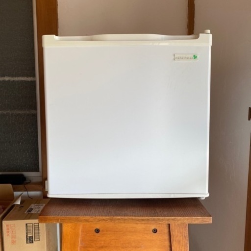 ヤマダ電機 ミニ冷蔵庫 コンパクト冷蔵庫 HERB Relux 小型冷蔵庫 1ドア YAMADAノンフロン冷蔵庫