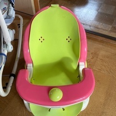 赤ちゃん　椅子、ゆりかご