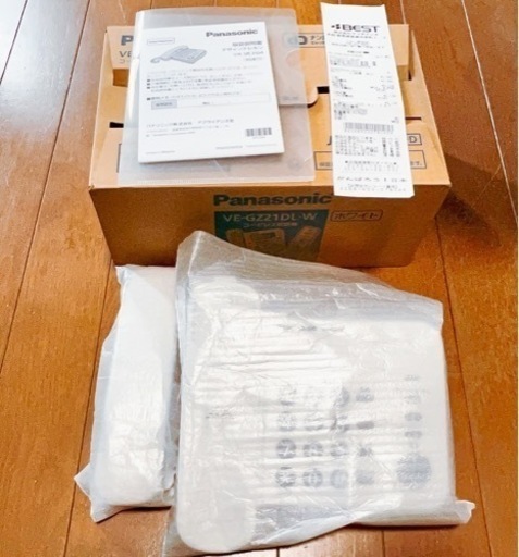買ったばかり、未使用の新品同様の電話機