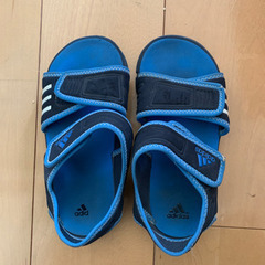 子供用サンダル　21.0cm adidas