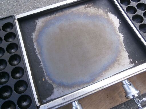 ☆中古品 LPガス たこ焼き器 38㎜ 28穴x2連 鉄板焼きグリル 焼きそば