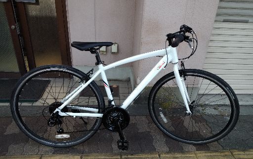 MASERATI[マゼラーティ]700c クロスバイク アルミ/21speeds/ホワイト