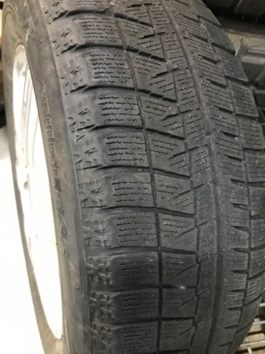 【中古】VAGGIO スタッドレス 175/65R14 820 中古】VAGGIO スタッドレス 175/65R14 820 【公式通販】
