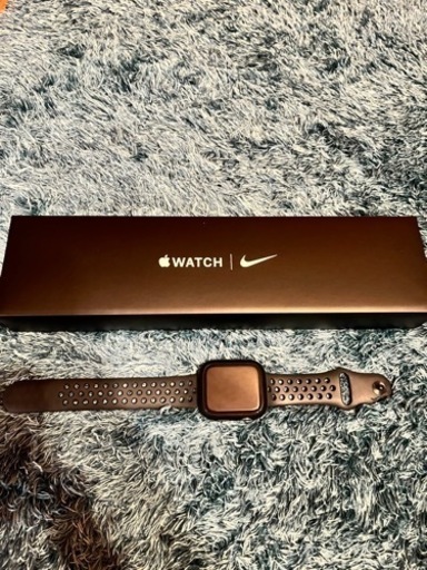 取り引き完了　Apple Watch series6 NIKEモデルGPS+cllularタイプ